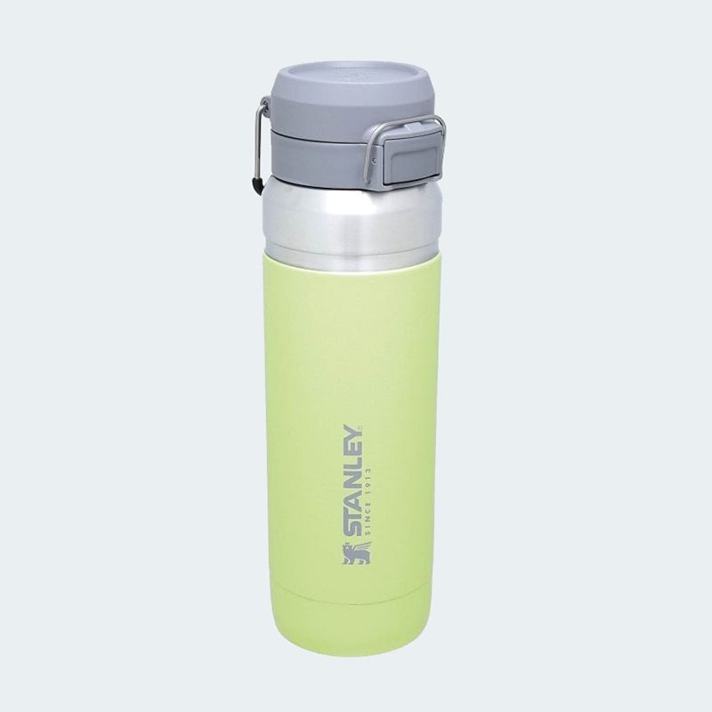 Stanley The Quick-Flip Water Bottle for adults