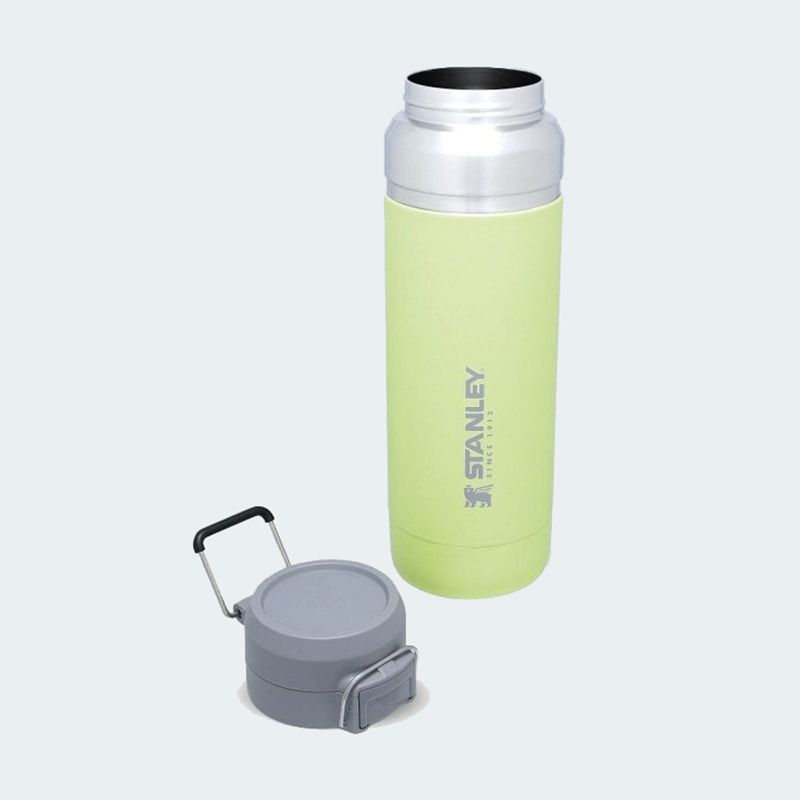 Stanley The Quick-Flip Water Bottle for adults