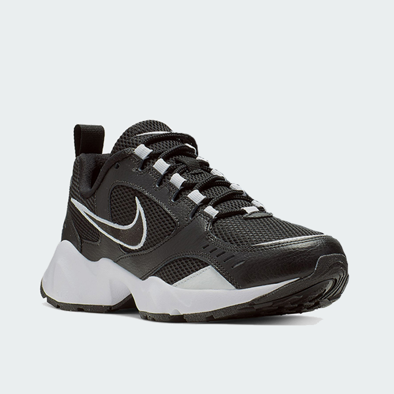 wmns nike air heights